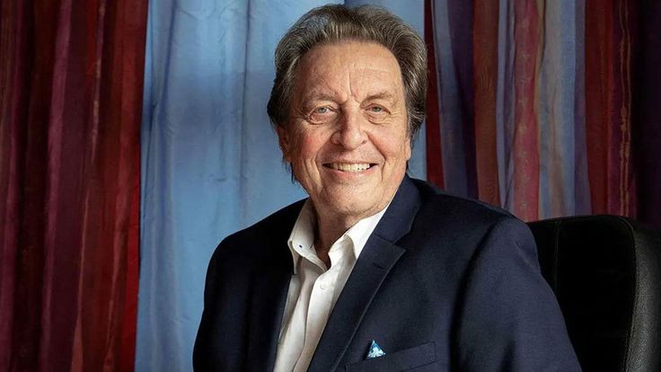  3. Người cha gây tranh cãi. Cha của Elon, Errol Musk, là một kỹ sư và doanh nhân. Tuy nhiên, ông từng bị Elon chỉ trích công khai vì những quyết định gây tranh cãi trong quá khứ. Ảnh: Pinterest.