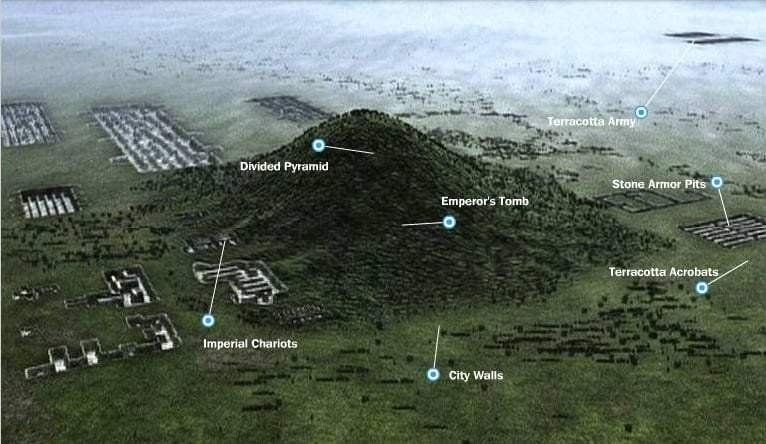  10. Mô hình thu nhỏ của vũ trụ. Lăng mộ Tần Thủy Hoàng được cho là mô phỏng vũ trụ thu nhỏ với các vì sao, mặt trời và mặt trăng được trang trí bằng ngọc quý và thủy ngân để biểu trưng cho các con sông. Ảnh: Pinterest.