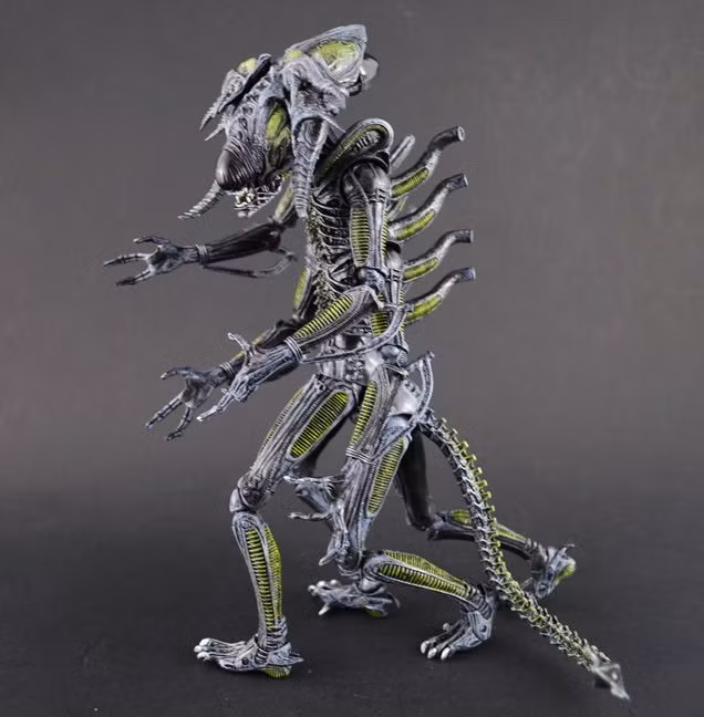  9. Giả thuyết "Người ngoài hành tinh hòa bình". Ngược lại, một số ý kiến cho rằng nếu người ngoài hành tinh đã phát triển đến mức có thể du hành giữa các ngôi sao, họ có thể đã vượt qua các giai đoạn chiến tranh và sống hòa bình, tập trung vào việc khám phá và học hỏi. Ảnh: Pinterest.