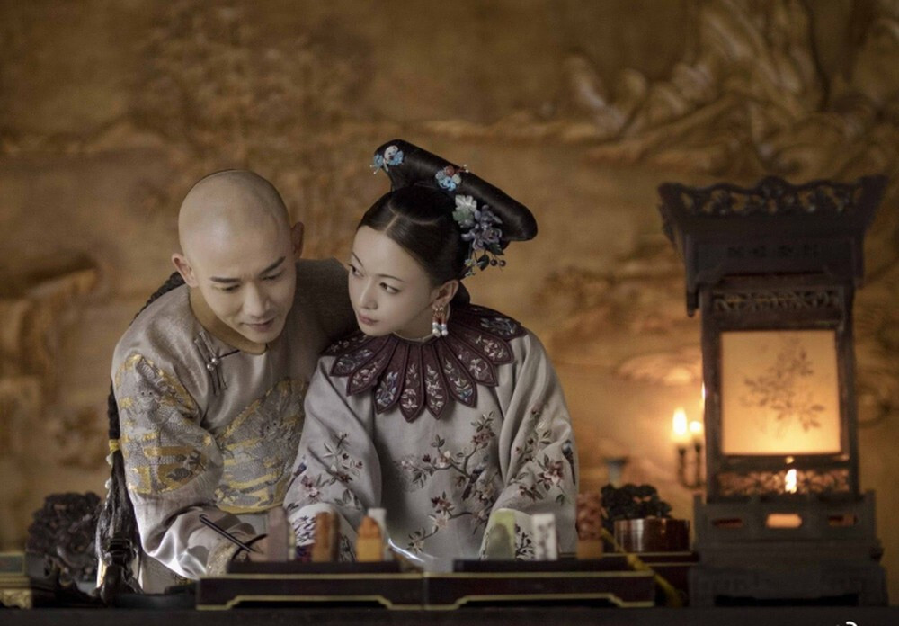 Hoàng đế nhà Thanh dậy từ 5 giờ sáng, "vui vẻ" cũng có người giám sát - Hình 2 Hoang de nha Thanh day tu 5 gio sang,