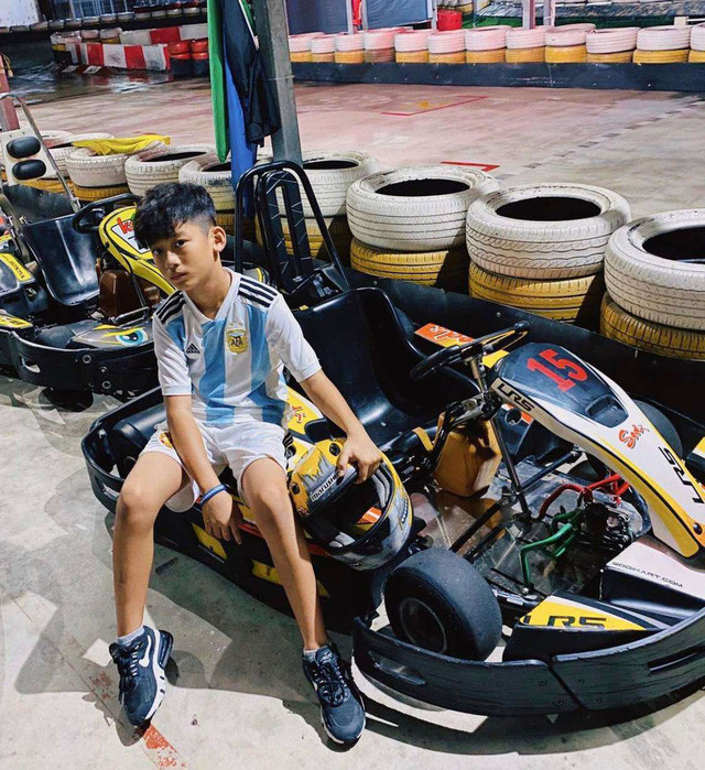 Lệ Quyên tung ảnh mặc bikini khoe body “bốc lửa”, tiết lộ về người chụp - Hình 2 Le Quyen tung anh mac bikini khoe body “boc lua”, tiet lo ve nguoi chup-Hinh-2