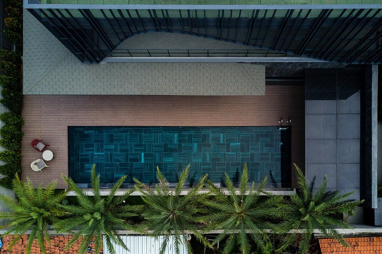 Choang ngop biet thu chua duoc 7 sieu xe cua dai gia Sai Gon-Hinh-6