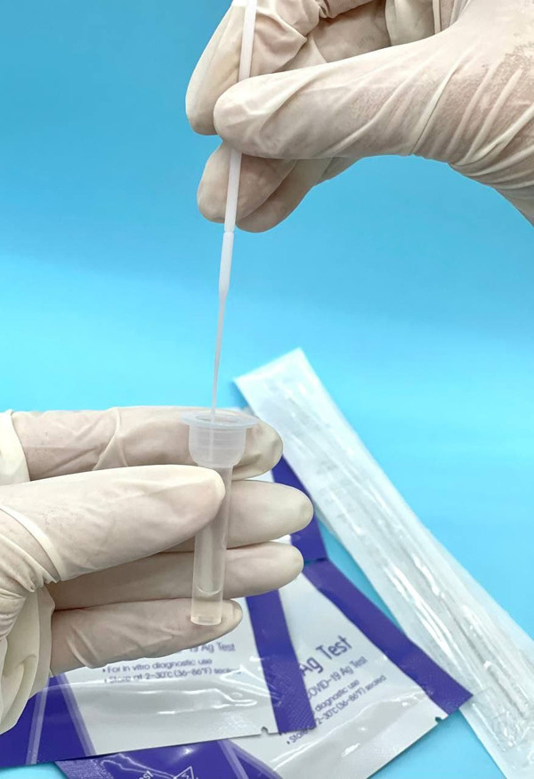 Luu y khi tu xet nghiem nhanh COVID-19 tai nha ban nen biet-Hinh-2