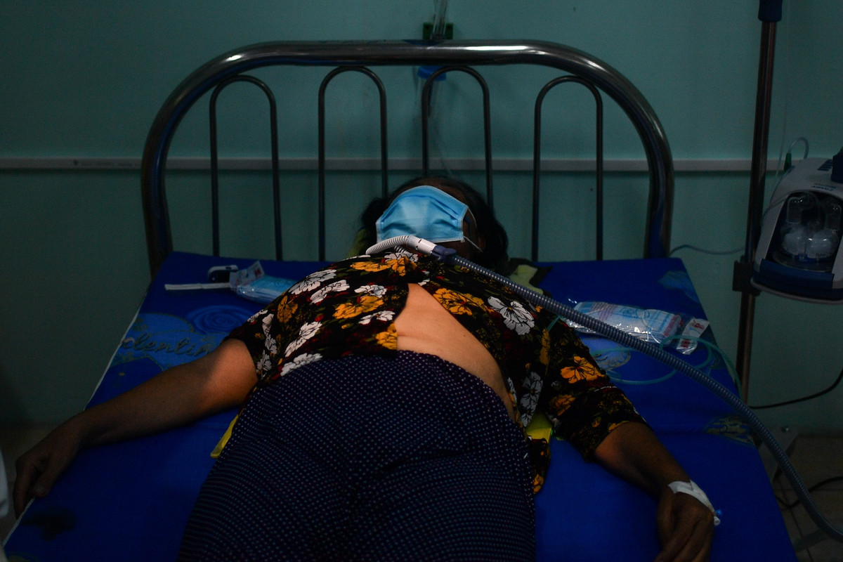 Bác sĩ Nguyễn Viết Thịnh, Phó giám đốc thường trực Bệnh viện dã chiến điều trị COVID-19 Bình Chánh số 1, cho biết bệnh viện được đưa vào hoạt động với mục đích là giảm thiểu số F0 bị chuyển nặng và tử vong của huyện Bình Chánh, địa phương có số ca F0 cao thứ hai của TP.HCM.