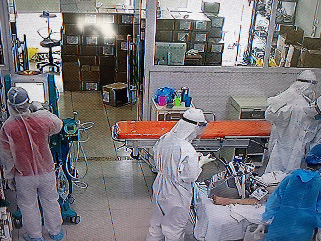 Dieu ky dieu 2 nu benh nhan mac COVID-19 nguy kich thoat ECMO-Hinh-3