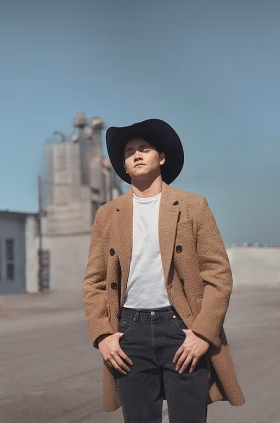 7 van dong vien Olympic Tokyo mac sanh dieu nhat-Hinh-33