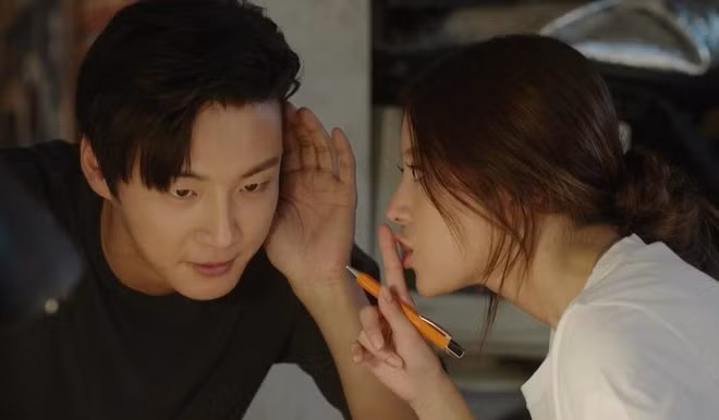 4 thu dan ong cang quan tam o ban chung to anh ay yeu nhieu-Hinh-2