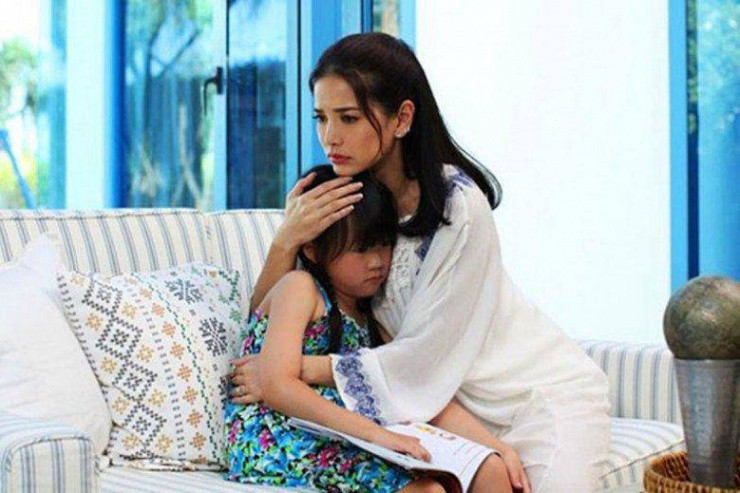 Ngày chồng cũ tái hôn, tôi mới biết lâu nay mình bị lừa dối - Hình 2 Ngay chong cu tai hon, toi moi biet lau nay minh bi lua doi-Hinh-2