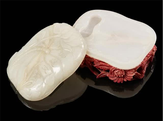 Cận cảnh BST quý của Nam Phương Hoàng hậu: 1 chiếc bát giá... hơn 20 tỷ - Hình 4 Can canh BST quy cua Nam Phuong Hoang hau: 1 chiec bat gia... hon 20 ty-Hinh-4