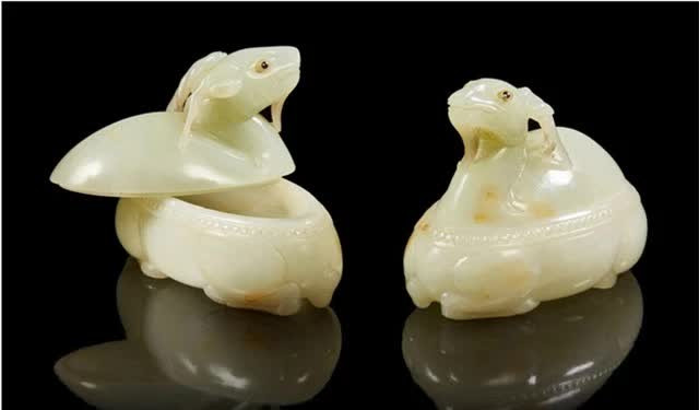 Cận cảnh BST quý của Nam Phương Hoàng hậu: 1 chiếc bát giá... hơn 20 tỷ - Hình 6 Can canh BST quy cua Nam Phuong Hoang hau: 1 chiec bat gia... hon 20 ty-Hinh-6