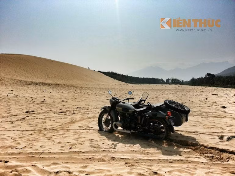 Ural M67 650cc tuyệt đẹp sau khi được phục chế.