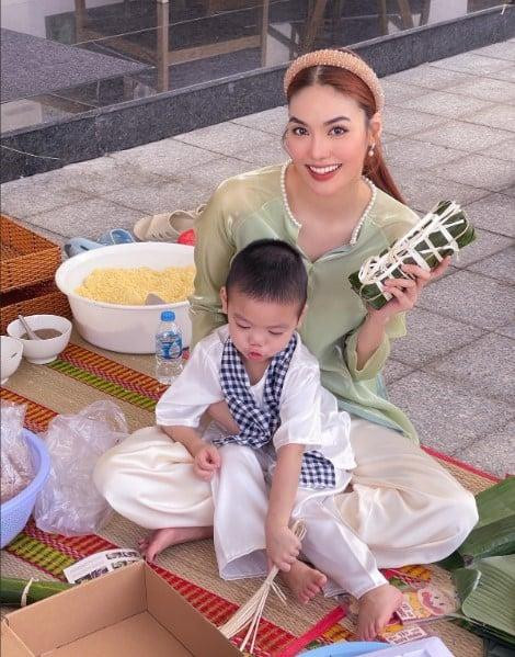 Lan Khuê cho biết, trước đây cô hạn chế chia sẻ hình ảnh của Connor vì muốn con lớn lên có một cuộc sống bình thường như bao đứa trẻ khác, không bị áp lực từ sự nổi tiếng của ba mẹ.