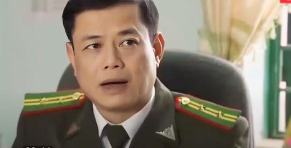 Chinh phục sân khấu, Xuân Tùng lấn sân sang điện ảnh với những vai diễn qua các bộ phim: Xin hãy tin em, Hôn nhân không giá thú, Mạch ngầm vùng biên ải, Hà Nội 12 ngày đêm…