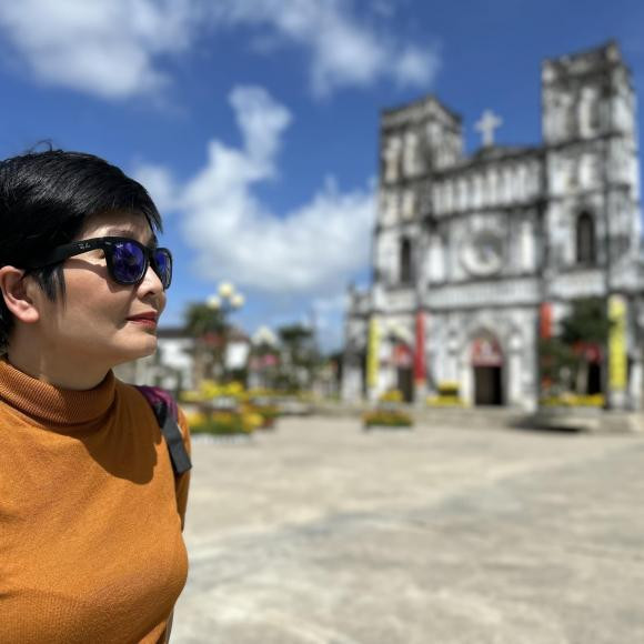 Thục Khuê có mối quan hệ rất tốt với Thảo Vân và cả Ngọc Hà (vợ hiện tại của Công Lý). Riêng con gái Công Lý - Thục Anh đang theo học chuyên ngành Đạo diễn tại Đại học Sân khấu điện ảnh. Trong tương lai, cô bé sẽ trở thành đồng nghiệp với bố.