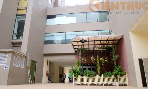 Người dân sống trong khu B4 mới không còn thấp thỏm trong tình trạng lo sợ mối đe dọa “chờ sập” của những ngôi nhà cũ mèm trước đây.