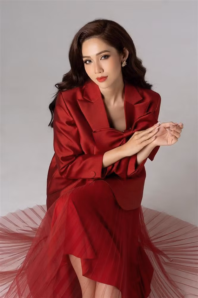 Do Nhat Ha bat ngo dan dau vote hoa hau, tat ca nho 1 sao nam-Hinh-5