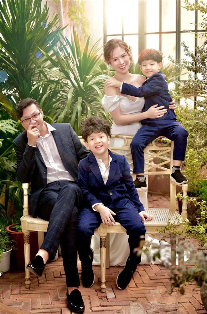 Con trai Dan Le - Khai Anh va mo hoi khi viet giay vay no-Hinh-5