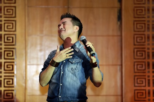 Mr Đàm chia sẻ, sau đêm diễn này sẽ tạm xa khán giả thủ đô để chuẩn bị cho “Dạ tiệc trắng” được tổ chức vào 31/12.