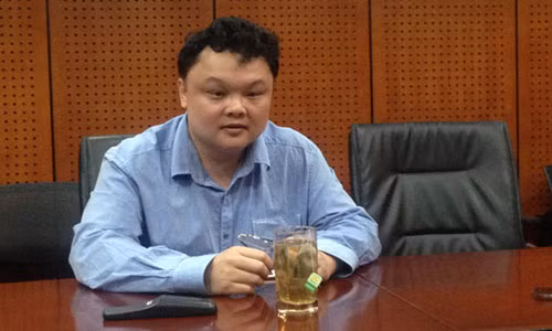 Ông Nguyễn Thế Tân, Phó Tổng Giám đốc VCcorp chia sẻ thông tin với báo giới chiều 5/11.