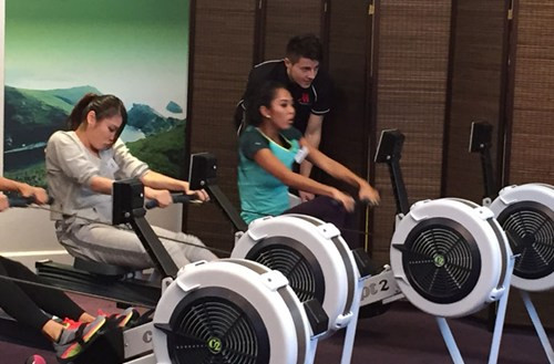 Hình ảnh của các thí sinh được Nguyễn Thị Loan gửi về từ cuộc thi "Miss World 2014".