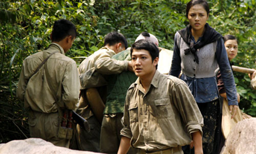 Một cảnh trong phim "Sống cùng lịch sử".