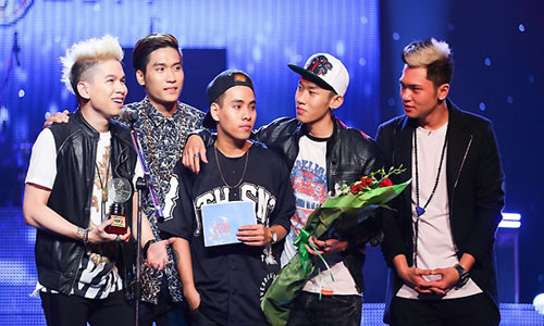 Các thành viên nhóm FB Boiz.