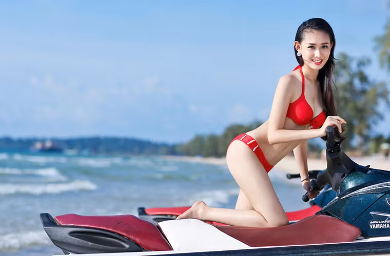 Vẻ đẹp ngây ngất của ứng cử viên Hoa hậu Việt Nam. (Ảnh: Nguyễn Long)