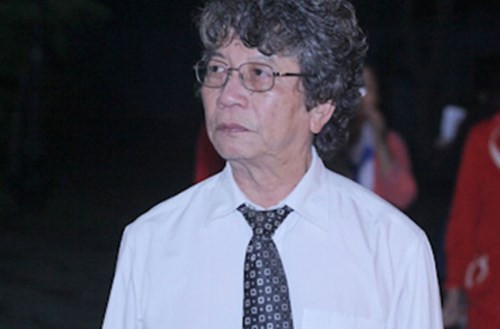 Cũng liên quan đến vấn đề âm nhạc, sự kiện nhạc sĩ Phó Đức Phương đích thân đi đòi tiền tác quyền show diễn của Khánh Ly tại Hà Nội và Đà Nẵng, vào tháng 8 vừa qua cũng thu hút sự chú ý. Sự việc căng thẳng này kéo dài suốt một tháng trời ròng rã.