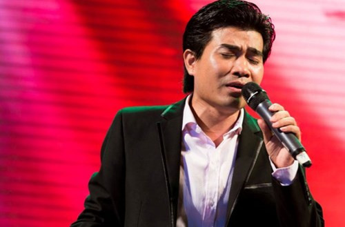 Ông bầu Hoàng Tiến cũng góp mặt trong đêm nhạc với một ca khúc. Là người tổ chức chương trình, Hoàng Tiến không khỏi vui mừng trước sự thành công của chương trình.