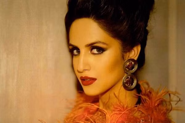 Chân dung Hoa hậu Ấn Độ dẫn đầu về điểm số trong các thí sinh lọt vào bán kết.