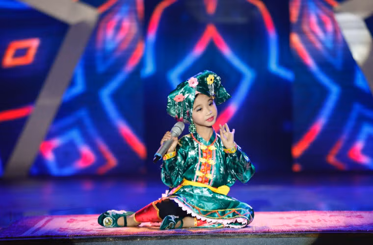 Tiết mục của cậu bé 8 tuổi nhận được nhiều lời khen của ban giám khảo. (Ảnh: Ân Nguyễn)