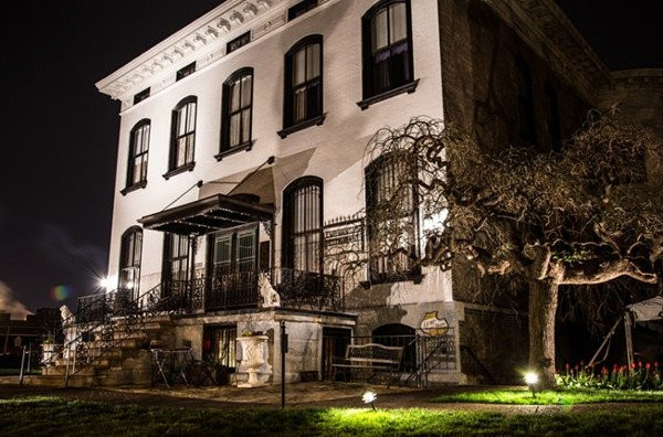 Ron nguoi nhung ngoi nha ma am dang so nhat TG dip Halloween-Hinh-5