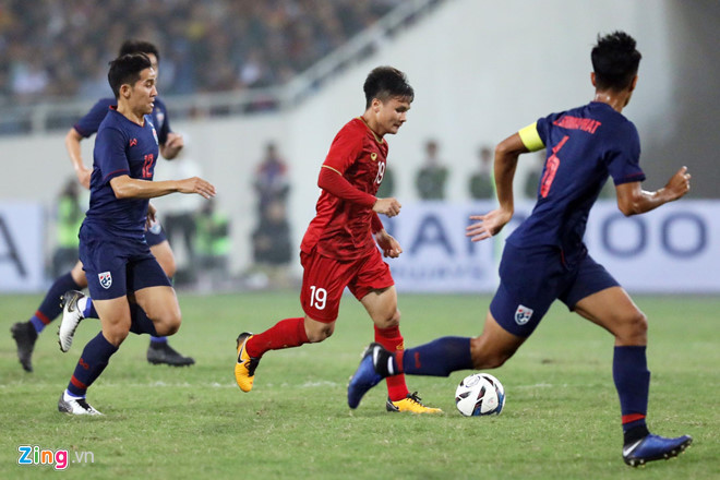 Ty le choi mua ve tran Viet Nam - Thai Lan cao hon choi thi Dai hoc