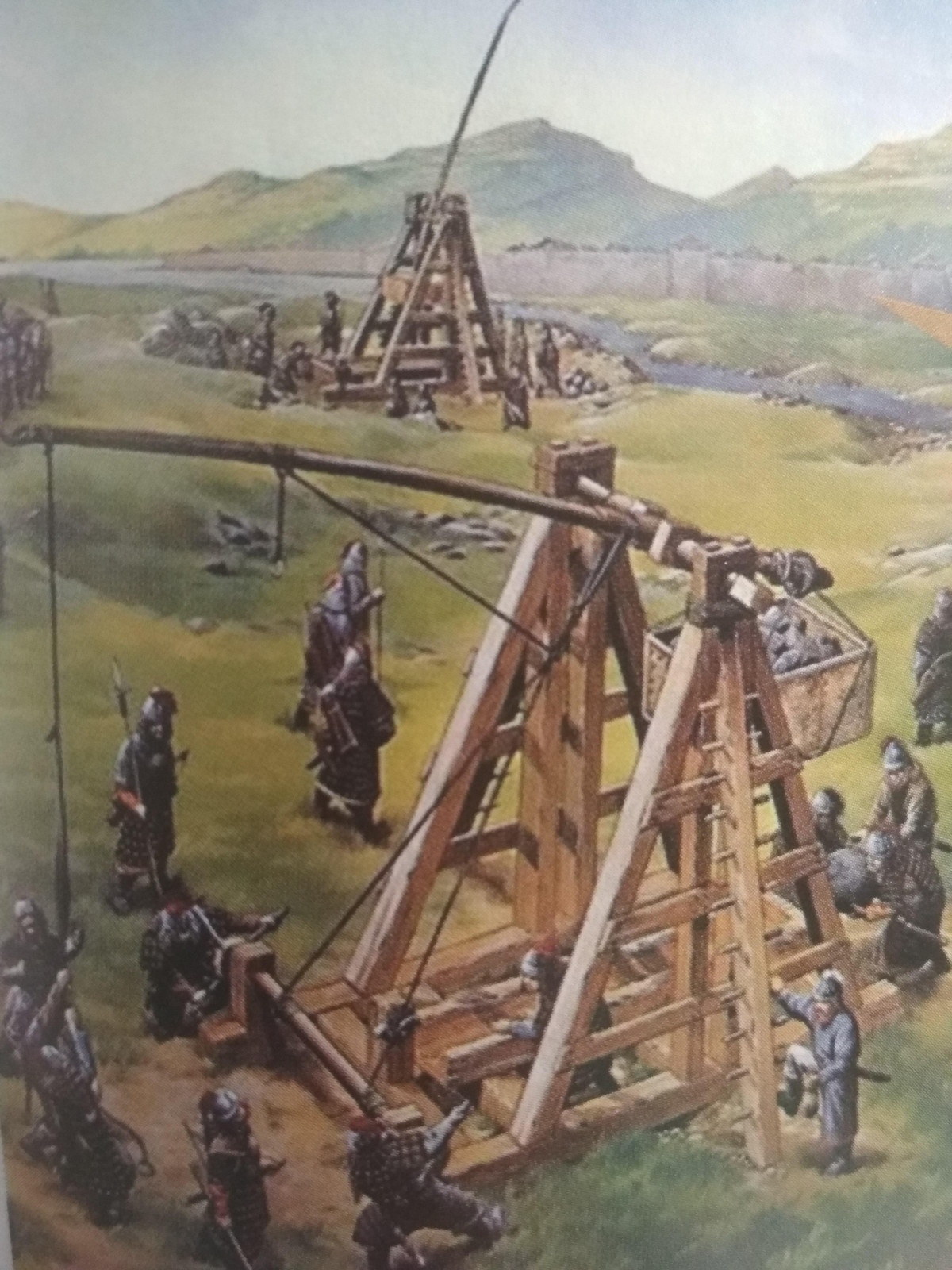 Thấy vậy, quân Mông Cổ quyết định sử dụng máy bắn đá phóng thi thể người chết vì dịch bệnh vào thành với hy vọng chúng sẽ giết chết mọi người bên trong.