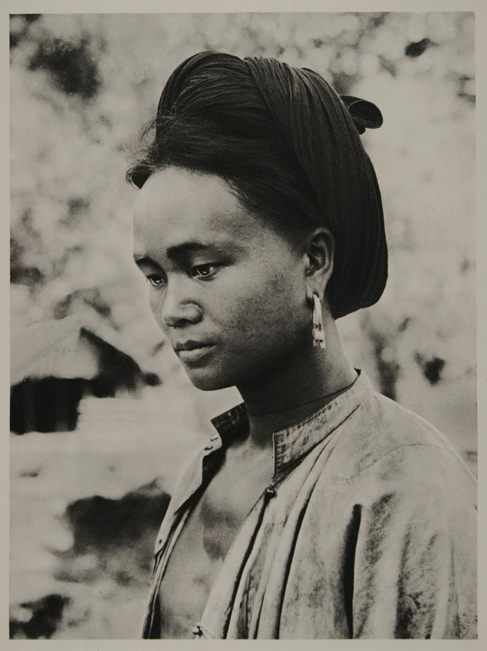 Chân dung một nam thanh niên người Mường.