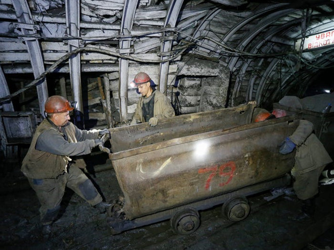 Các thợ mỏ được miêu tả là những người khó tính. Họ có tính kỷ luật không khác gì môi trường quân đội bởi họ nhận thức được rằng một sai lầm nhỏ cũng có thể khiến họ và đồng nghiệp thiệt mạng.Ảnh:Getty.