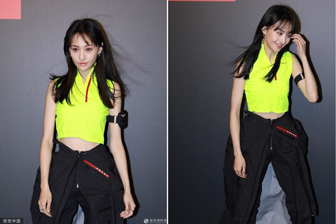 Tối ngày 24/10, Trịnh Sảng xuất hiện tại một sự kiện thời trang ở Bắc Kinh. Nữ diễn viên nổi bật với áo crop top màu xanh dạ quang kết hợp quần jogger và boots đen cổ cao hầm hố. Tuy nhiên, gương mặt hốc hác, gầy gò, chiếc mũi nhọn của cô mới là điều gây xôn xao dư luận. Trên mạng xã hội, nhiều người bình luận Trịnh Sảng bị di chứng của việc lạm dụng phẫu thuật thẩm mỹ nên ngoại hình xuống cấp.