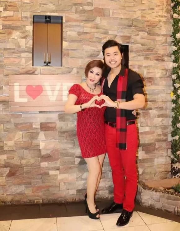 Chia tay tỷ phú U60, yêu hotgirl, cuộc sống Vũ Hoàng Việt ra sao? Chia tay ty phu U60, yeu hotgirl, cuoc song Vu Hoang Viet ra sao?