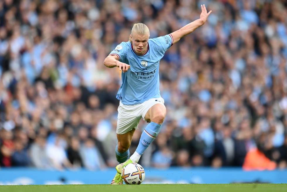 Tiền đạo Erling Haaland làm gì khi World Cup 2022 diễn ra? - Hình 3 Tien dao Erling Haaland lam gi khi World Cup 2022 dien ra?-Hinh-3