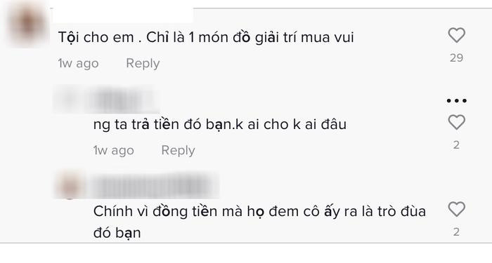 "Hotgirl bể cá" Ngân Baby tiếp tục là nạn nhân mua vui phản cảm - Hình 3 "Hotgirl bể cá" Ngân Baby tiếp tục là nạn nhân mua vui phản cảm ảnh 3