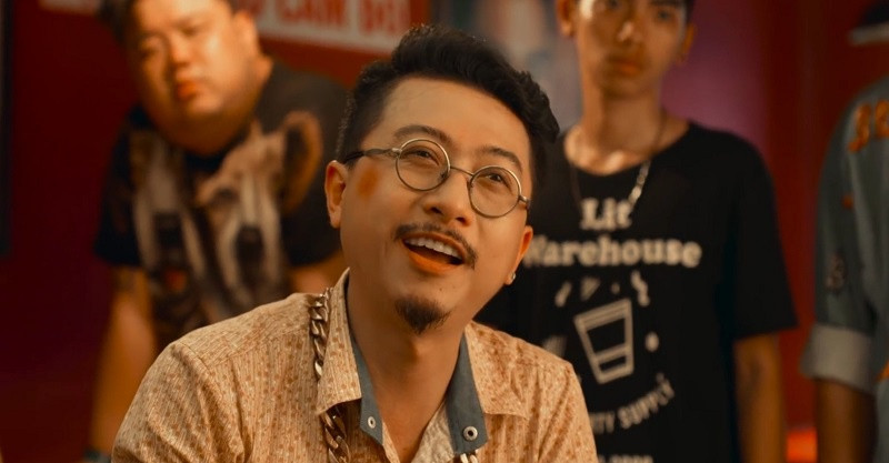 Cuoc giai ngan 15,2 ty hai huoc cua Hoai Linh va gia tri ao o showbiz