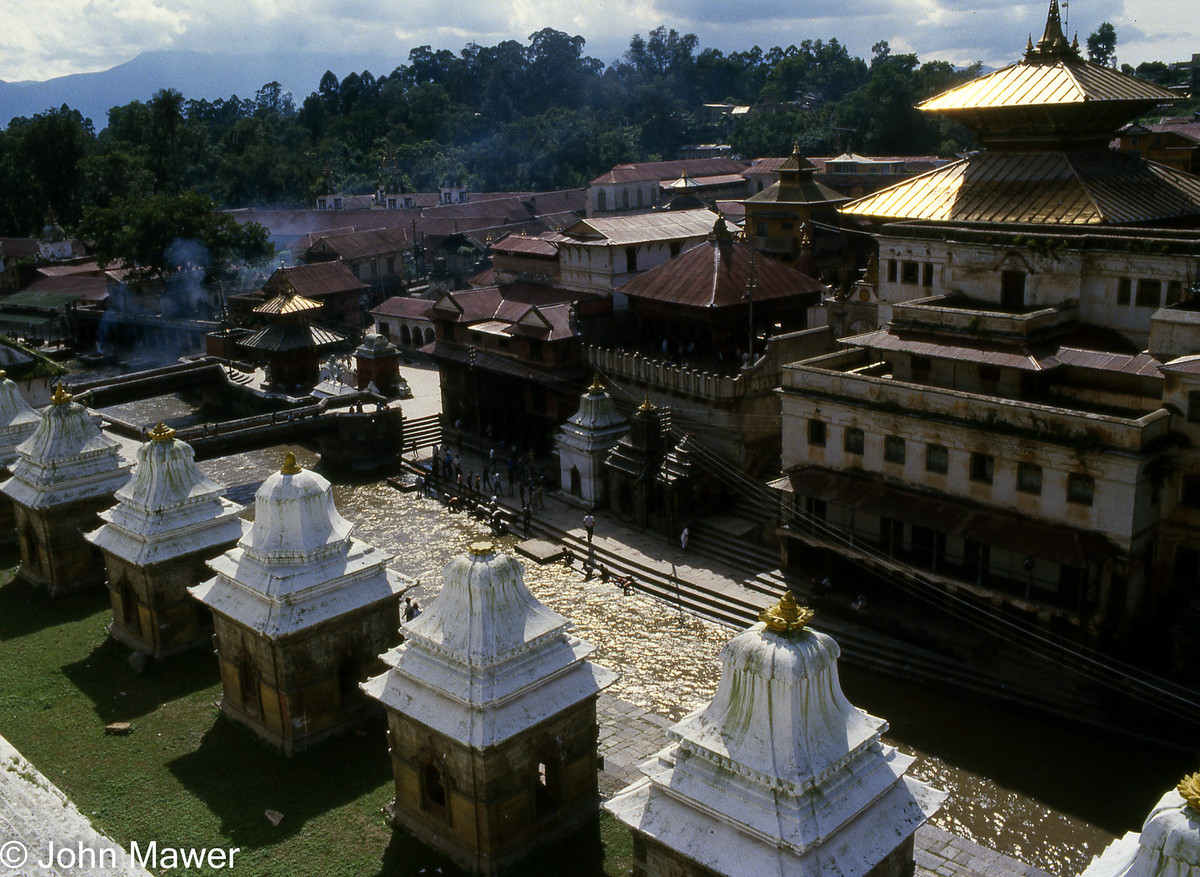 Đền Pashupatinath ở thành phố Kathmandu, thủ đô của Nepal.