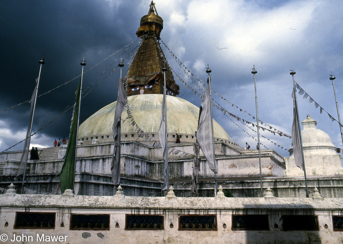 Bảo tháp Swayamhunath ở Kathmandu năm 1987.