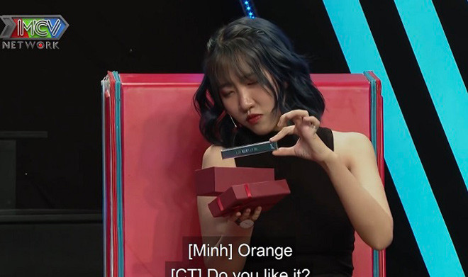 Di hen ho doi ban trai chu cap tien, 3 co gai 