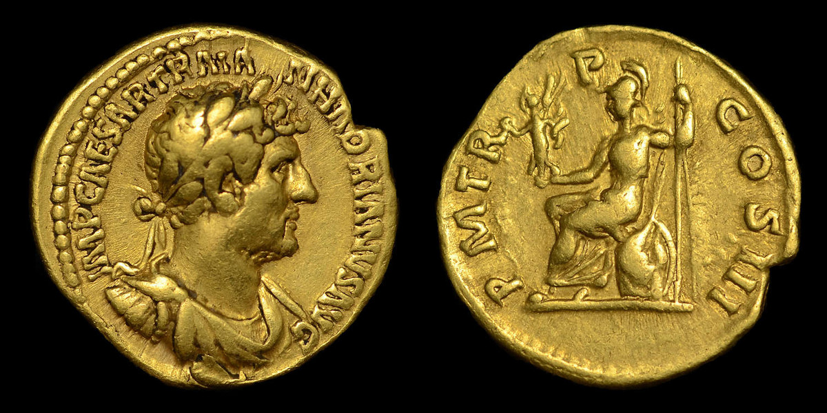 Năm 27 TCN - 14 SCN, hoàng đế Augustus của La Mã đã cải cách hệ thống tiền tệ và cho phát hành một loại tiền vàng tiêu chuẩn là đồng aureus, tương đương 25 đồng bạc denarius.