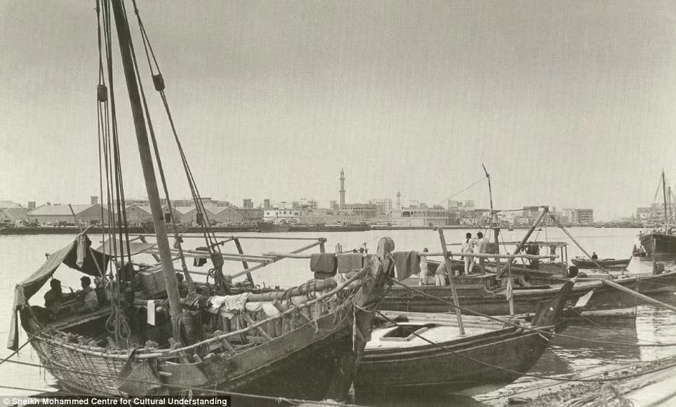 Cảng cá Dubai thập niên 1960.