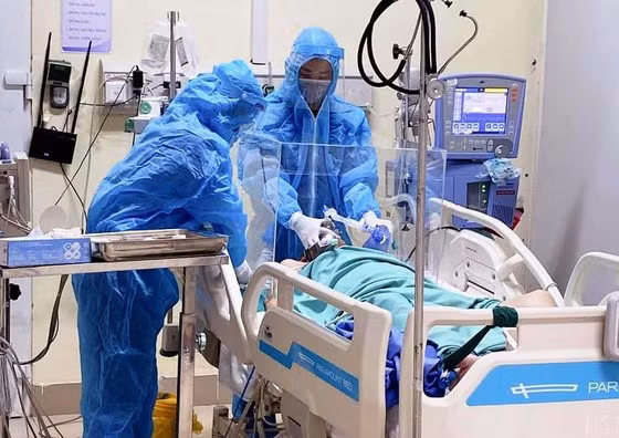 Ca tu vong 75 lien quan den COVID-19 la benh nhan nam 80 tuoi o TP Ho Chi Minh