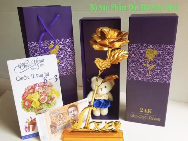 Ngay 8/3, xuat hien hoa hong ma vang gia chi 10.000 dong/bong