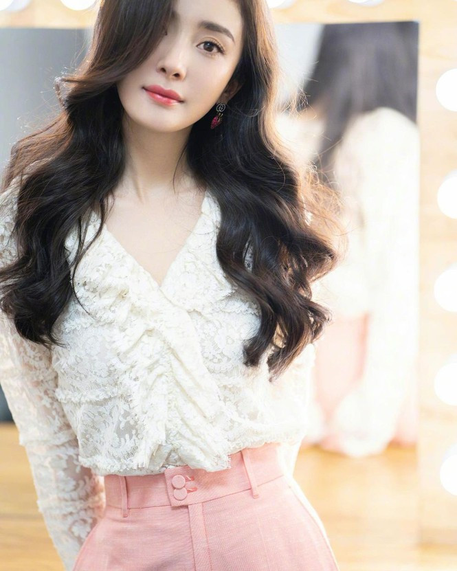 Nhan sắc và thần thái đỉnh cao. 