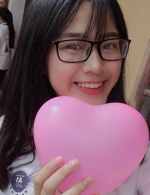 Sot anh Hoa hau Do Thi Ha lam lem di cay khi chua dang quang-Hinh-7